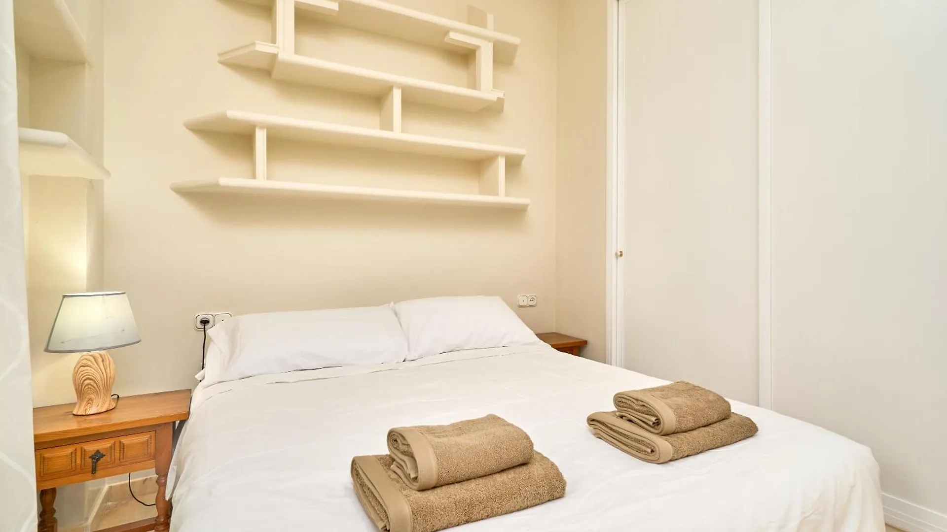 Poolside Apartment Nerja 0*,  Spain